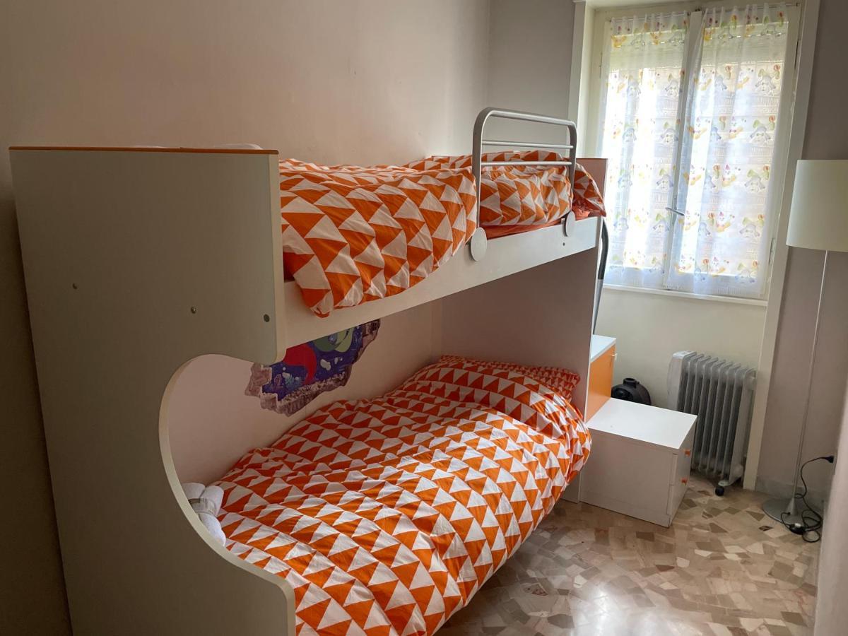 Impeccable Bnb In Milan Next To M1 Metro 10 Mins Away From Duomo Wi-Fi Feel Like Home Eksteriør bilde