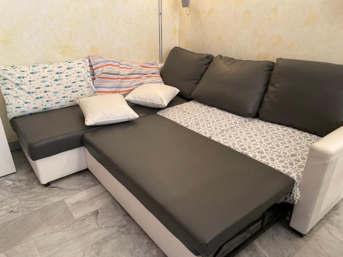 Impeccable Bnb In Milan Next To M1 Metro 10 Mins Away From Duomo Wi-Fi Feel Like Home Eksteriør bilde