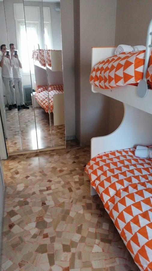 Impeccable Bnb In Milan Next To M1 Metro 10 Mins Away From Duomo Wi-Fi Feel Like Home Eksteriør bilde